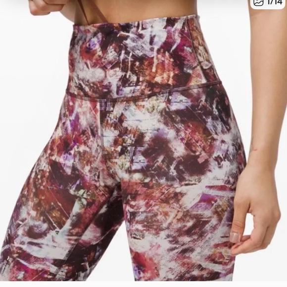 Lululemon - Wunder train High Rise Tight 25" in Urbantricity - Picture 6 of 9